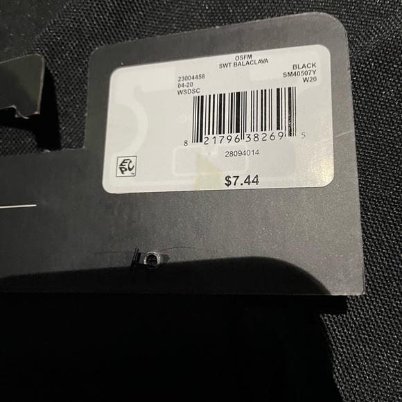 Black Almost Full Head Cover - Picture 4 of 4